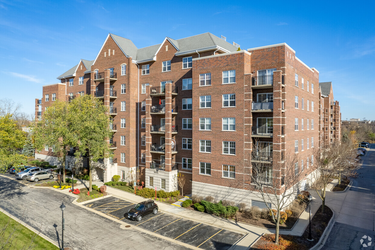 Groves Of Palatine - Apartments In Palatine, Il 