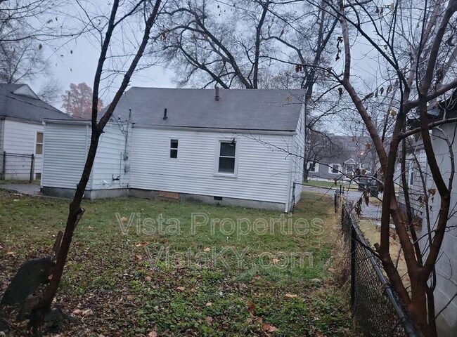 Building Photo - 1639 Dixdale Ave