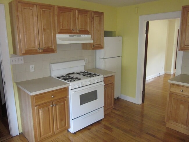 Building Photo - 108 Bromfield St