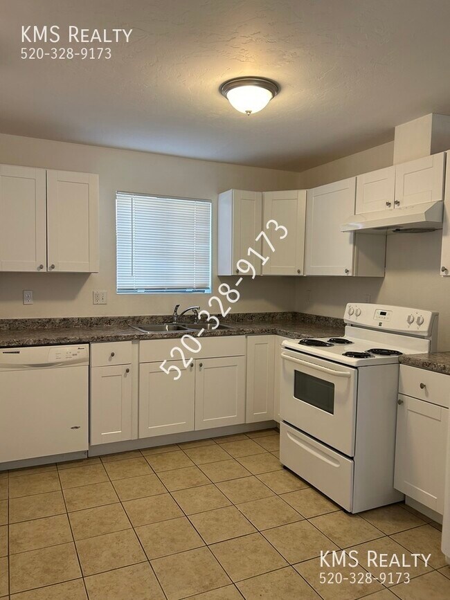 Foto del edificio - 5126 E Bellevue St