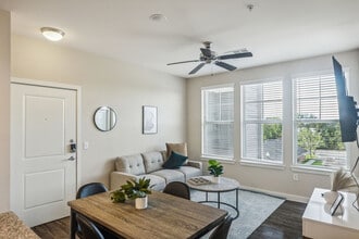 Building Photo - 13555 Cullen Blvd