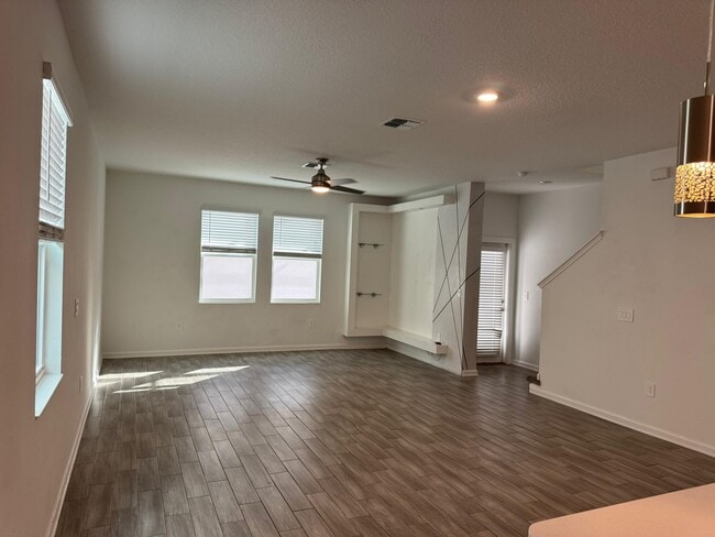 Photo - 1660 Cross Prairie Pkwy House