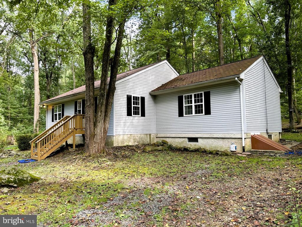 Foto principal - 104 Delphi Rd