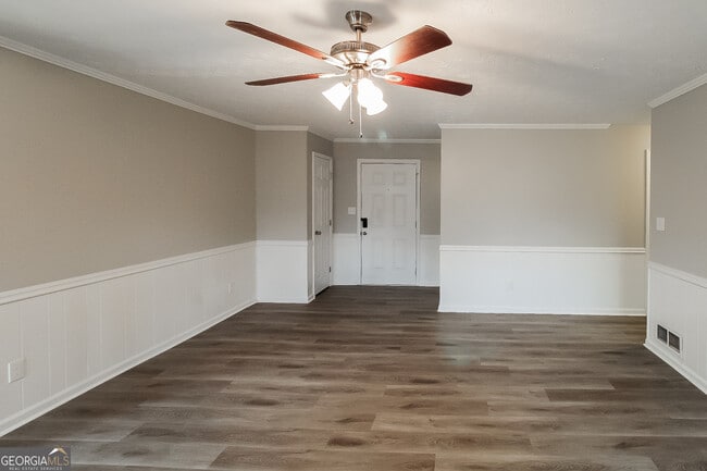 Foto del edificio - 6269 Cathedral Ln