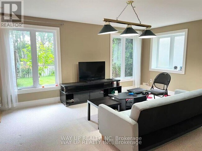 Photo du bâtiment - 401 Kingbird Ct