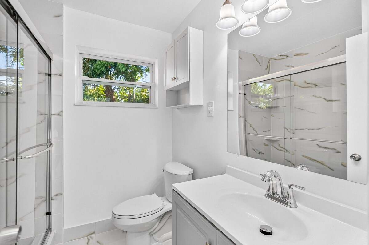 Foto del edificio - 1531 NE 33rd St