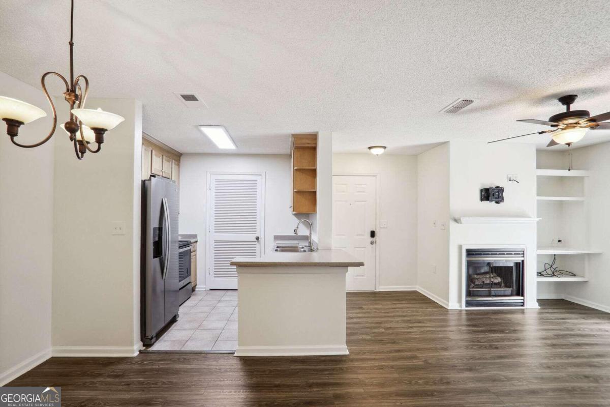 216 Granville Ct, Atlanta, GA 30328 Condo for Rent in Atlanta, GA