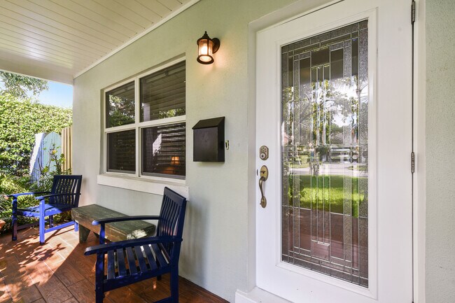 Photo - 341 Murray Rd House