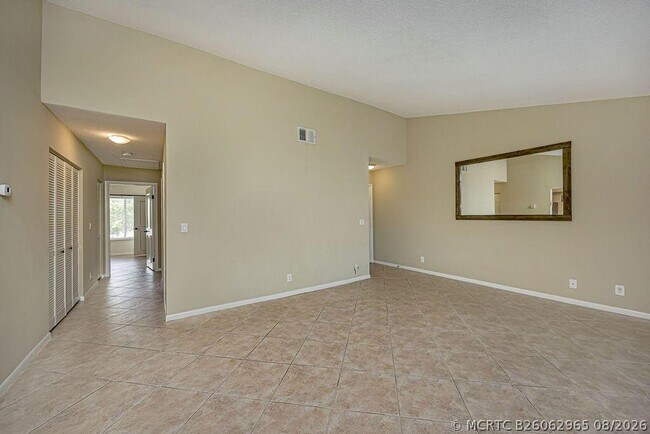 Building Photo - 815 Boynton Beach Blvd