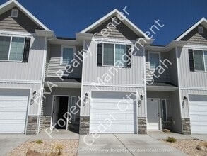 Building Photo - 485 1425 N St