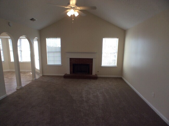 Building Photo - 4033 Rhinehart Ct