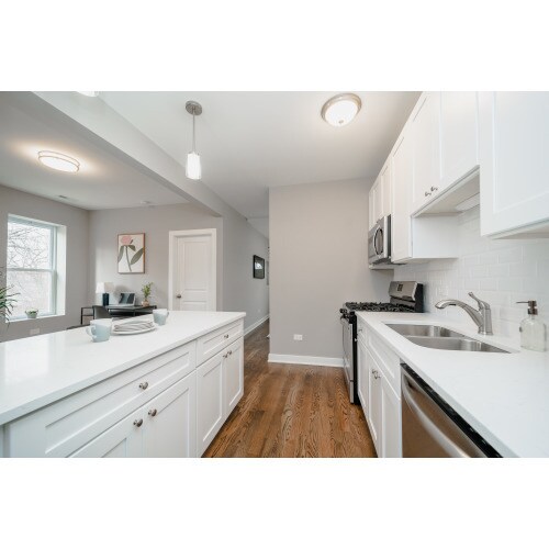 Kitchen - 1838 W 21st Pl