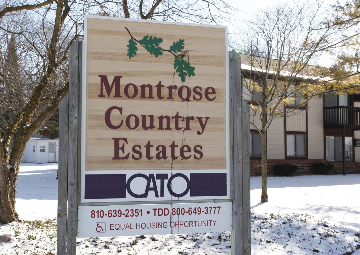Building Photo - Montrose Country Estates