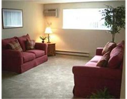 Foto del edificio - 707 Princeton Blvd