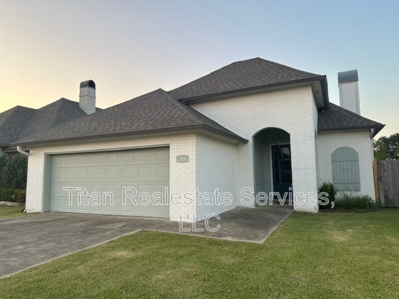 Foto principal - 204 Braxton Dr