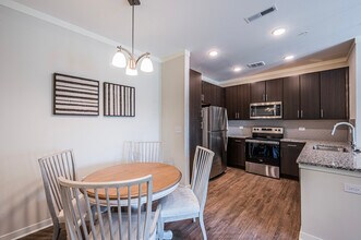 GLAZORA 2 BR | 2 BA Kitchen - The Reserve at Cool Springs