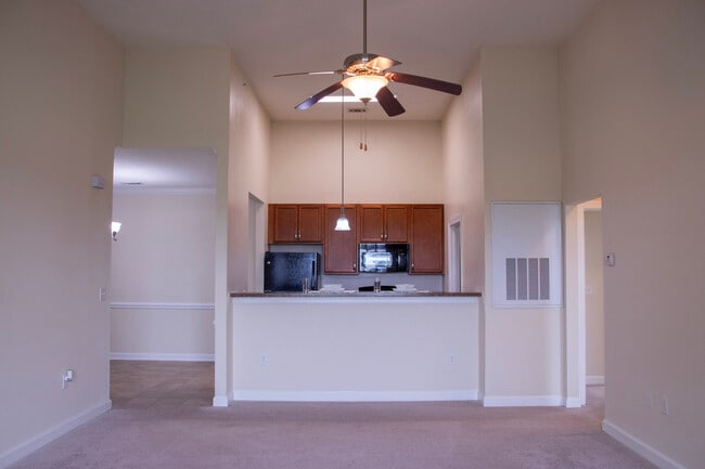 Building Photo - Ballantyne Commons Simpsonville