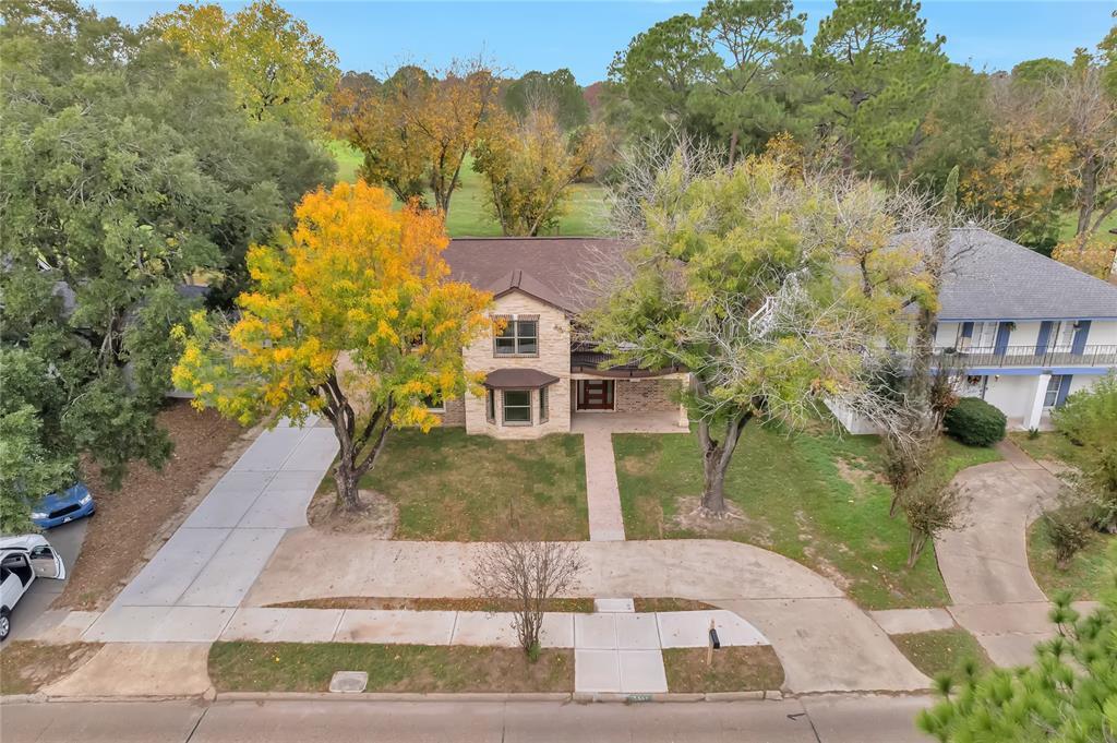 Primary Photo - 7711 Antoine Dr