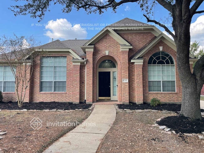 Building Photo - 12802 Magnolia Leaf St