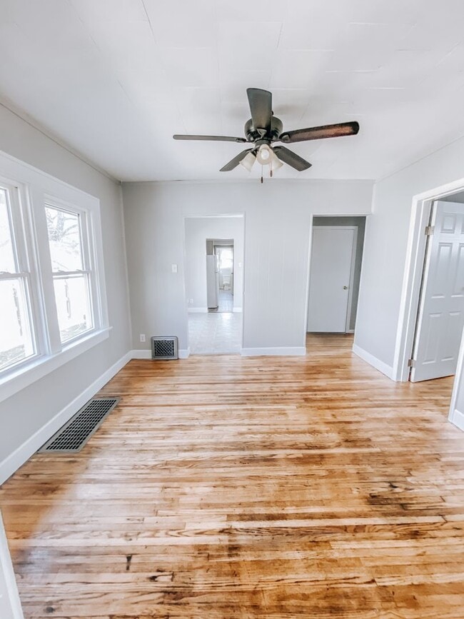 Foto del edificio - 3 Bedroom, 2 Bath House