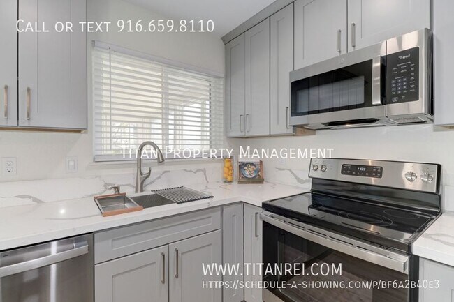 Foto del edificio - 6849 Treelark Way