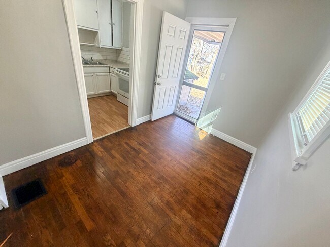 Foto del edificio - 119 Bermuda Ave