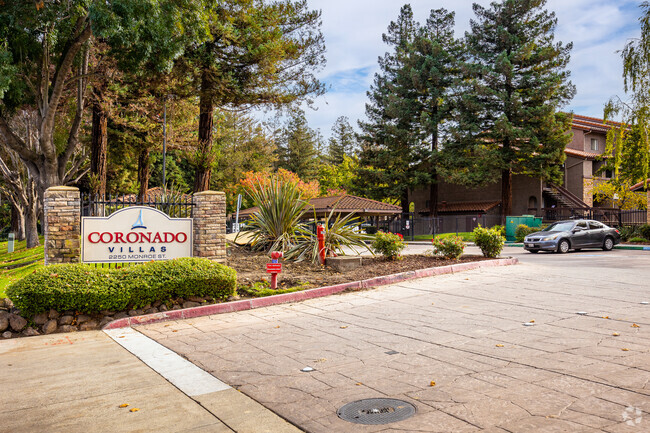 Entrance - Coronado Villas