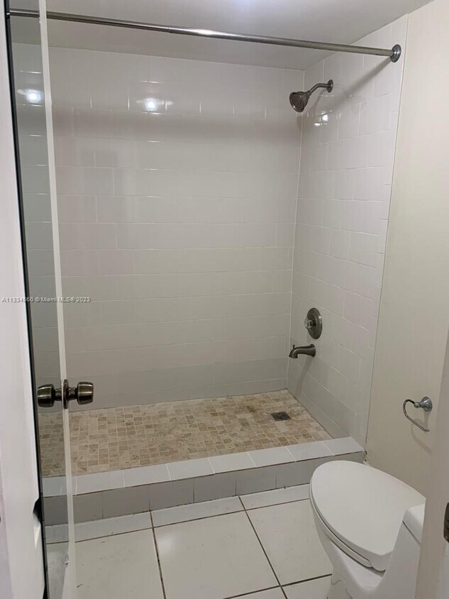 Foto del edificio - 10525 SW 112th Ave