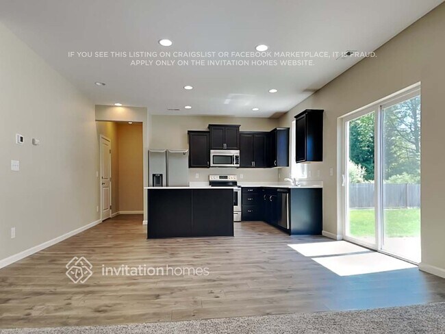 Foto del edificio - 7154 Desperado Dr SE