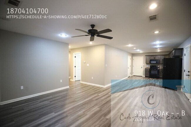 Foto del edificio - 918 W Oak Ave