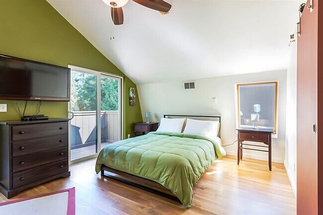 Foto del edificio - 32 Michaels Rd