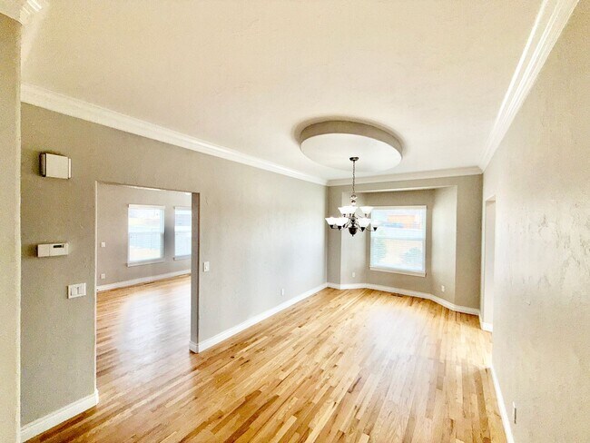 Foto del edificio - WELCOME HOME!