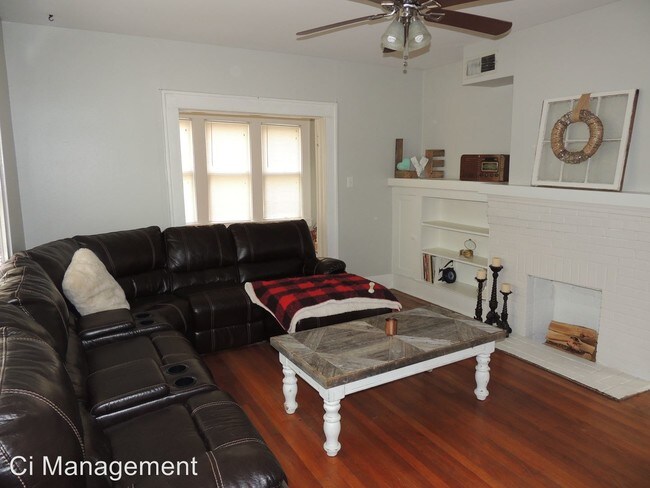 Building Photo - 5632 Willis Ave