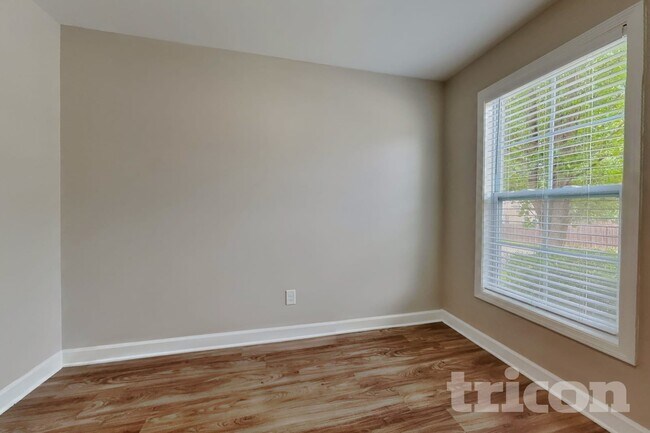 Building Photo - 3730 Spring Willow Way