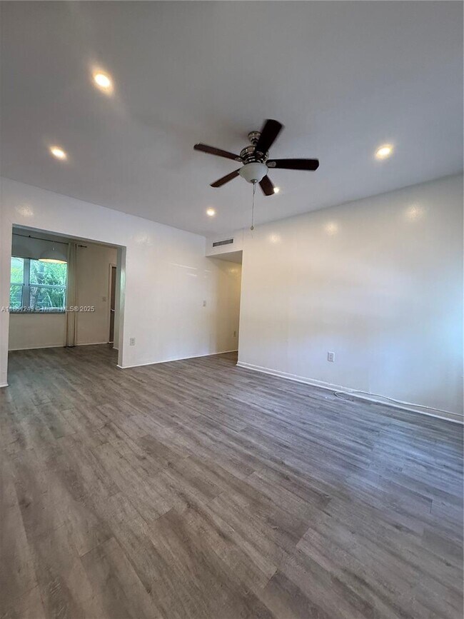 Foto del edificio - 233 80th St