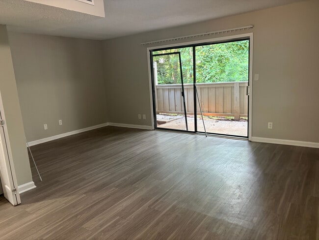 Building Photo - Room in Townhome on Winterbrook Ct NW