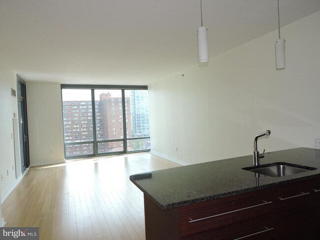 Foto del edificio - 2101 Market St