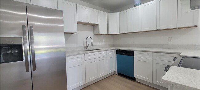 Foto del edificio - 4027 Huntington St NE