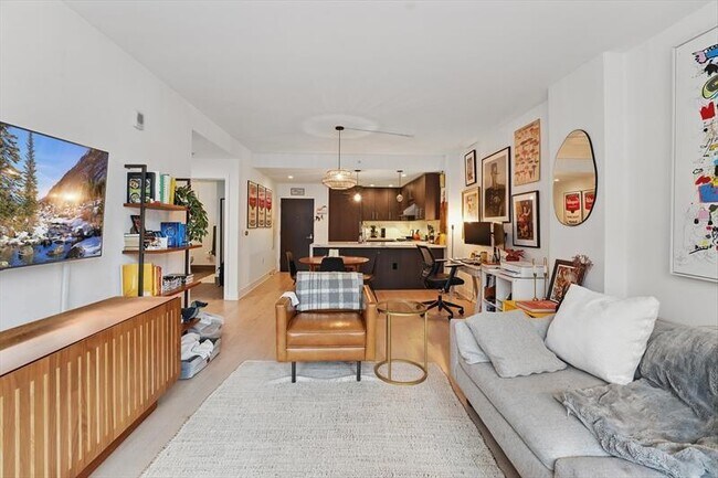 Foto del edificio - 1400 Hudson St