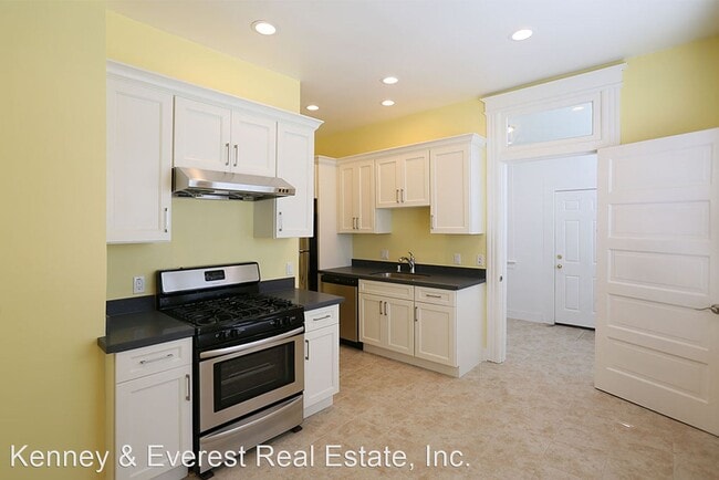 Building Photo - 3 br, 1 bath House - 593 D Potrero Ave