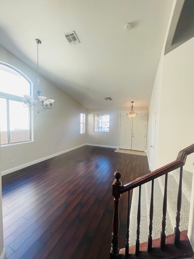 Foto del edificio - Amazing Anthem home! Close to parks, trail...