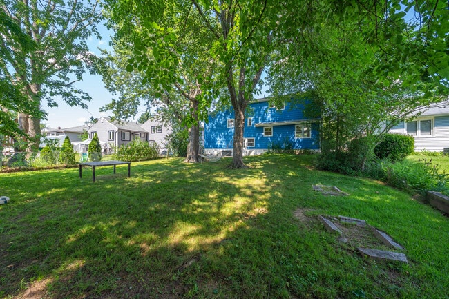 Foto del edificio - 1641 Lenape Rd