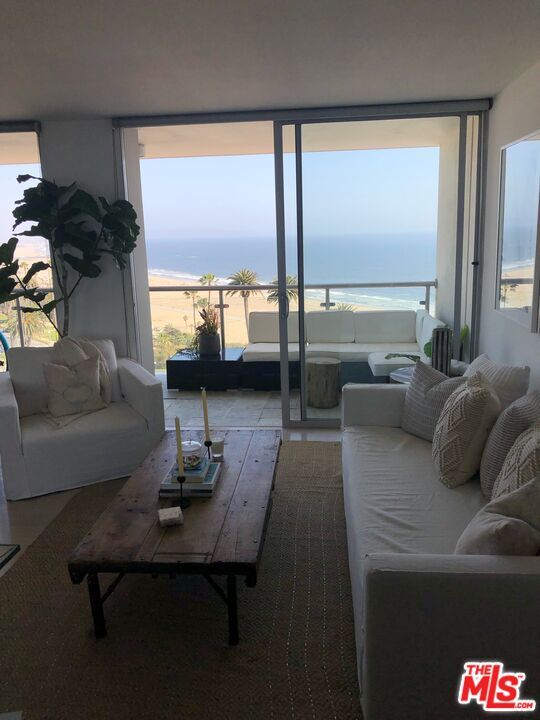 Foto del edificio - 201 Ocean Ave