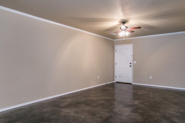 Foto del edificio - 4221 Williams St