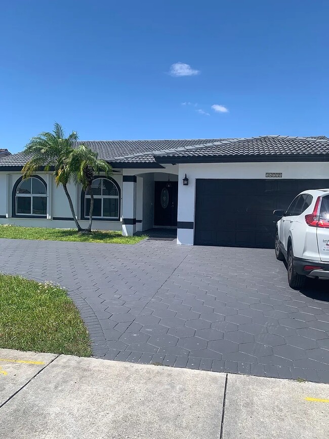 Foto del edificio - 14775 SW 174th St