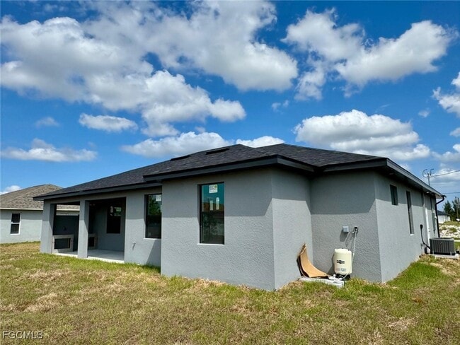 Building Photo - 2012 NW 16th Terrace