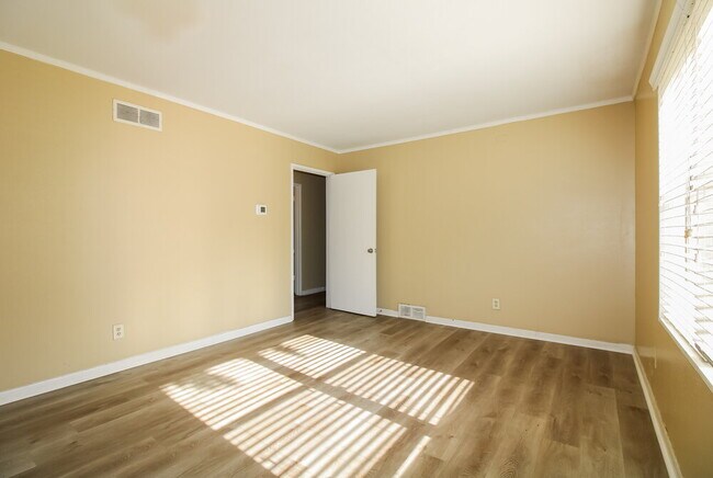 Foto del edificio - 1751 Sea Isle Rd
