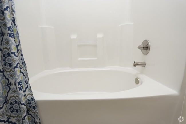 2 BR, 2BA Primary - Garden Tub - Seasons at Cane Creek