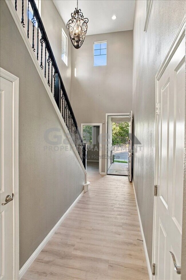 Foto del edificio - 29061 Sterling Ln