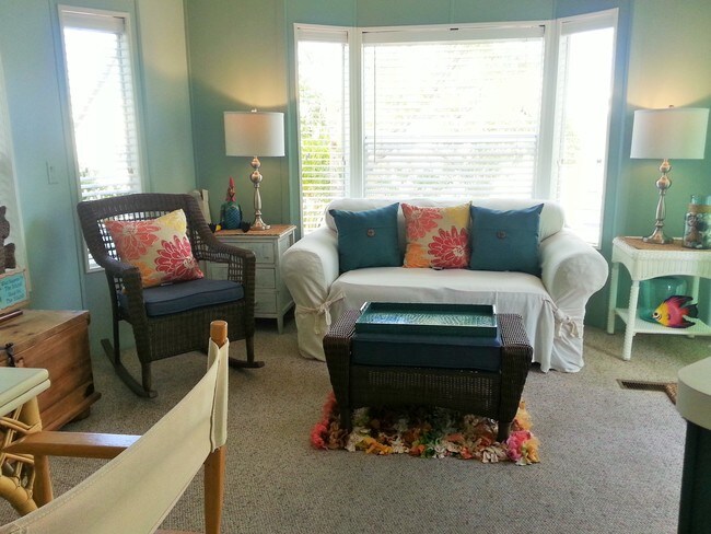 Cute Living room - 55 Boca Chica Rd